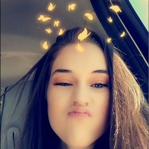 Meet your Posher, Kiera